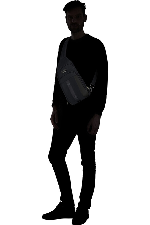 Τσάντα urban-eye sling Μαύρη